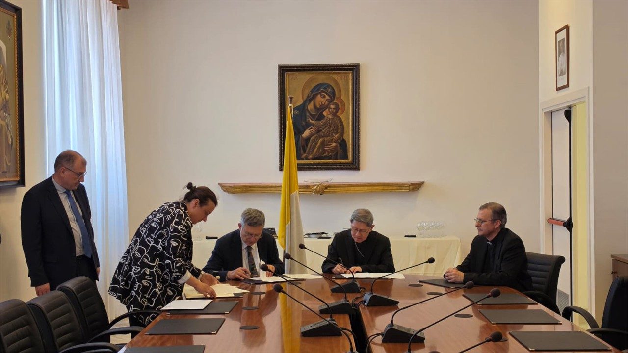 Renovada a colaboração entre o Dicastério para a Comunicação e a Urbaniana